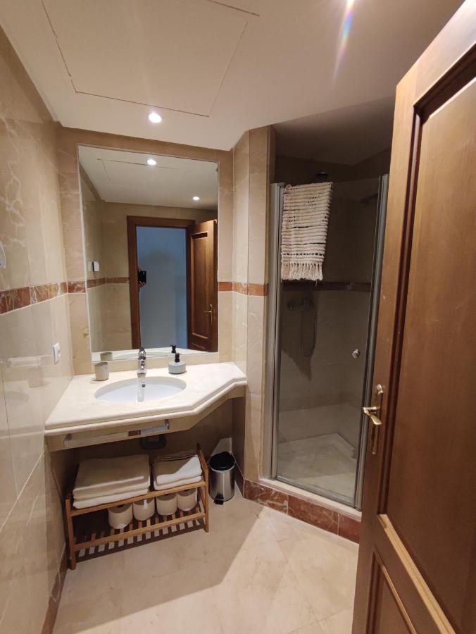 Costalita On The Beach - 3 Bedroom Cosy Apartment Estepona Exterior foto